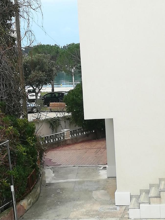 Apartments By The Sea Novalja, Pag - 17973 Buitenkant foto